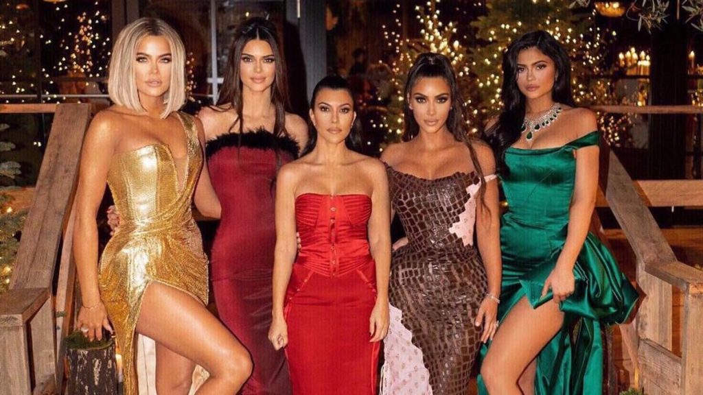 ¡Fiesta Épica! El Clan Kardashian Celebra a Kylie Jenner