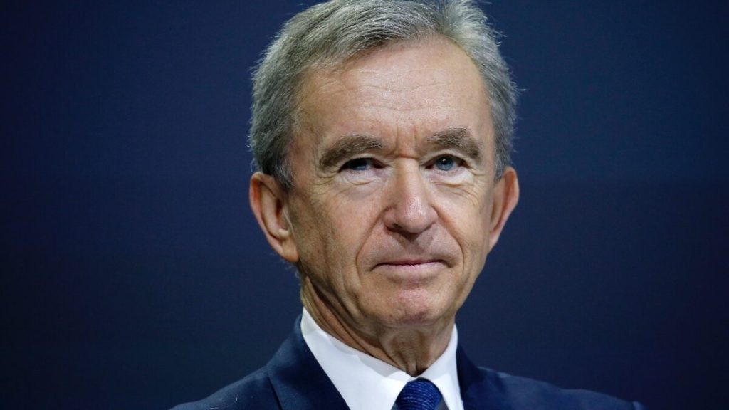 ¿Por qué Bernard Arnault Vende su Jet Privado? Impactantes Motivos