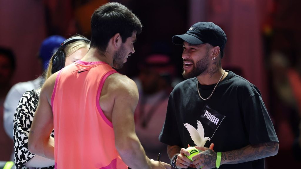 Alcaraz y Neymar se encuentran en el increíble Six Kings Slam