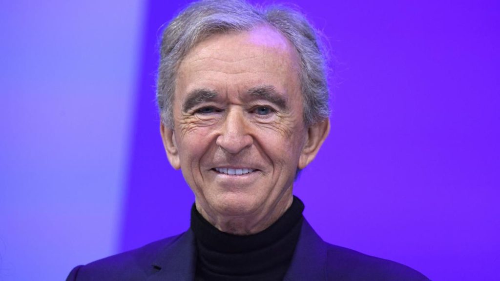 Bernard Arnault: El nuevo rey de la riqueza global en 2023