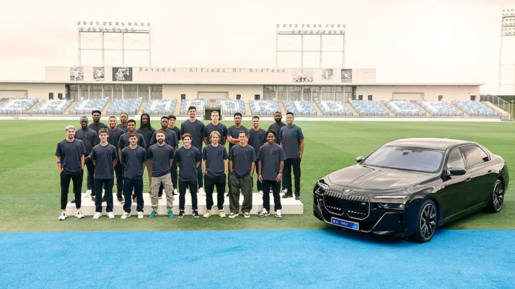 Descubre los BMW de Mbappé, Vinicius y Bellingham en el Real Madrid