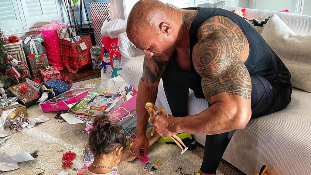 Dwayne Johnson: su hija culpa al 'hada de los espaguetis' en la cocina