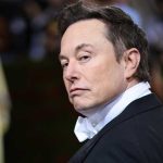 Elon Musk genera polémica en Twitter con despidos y 24 horas de trabajo