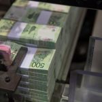 Milei detiene la impresión de billetes: impacto en Argentina