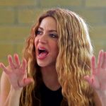 Shakira revela cómo hacer limonada y compara a Piqué con Voldemort