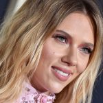 Descubre la marca de cosmética que fascina a Scarlett Johansson