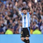 Los 10 futbolistas mejor pagados en 2023: Messi sigue en la cima