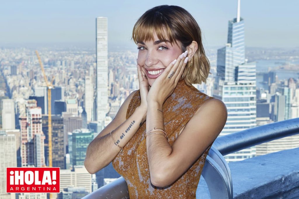 María Becerra ilumina el Empire State: un momento inolvidable