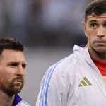 Messi elogia a Dibu Martínez tras ganar el Premio Yashin