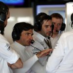 Carlos Sainz Jr. deslumbra en Abu Dhabi tras probar el Williams