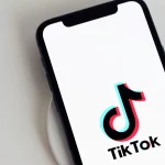 EEUU ratifica ley que podría prohibir TikTok: ¿Fin para la app?