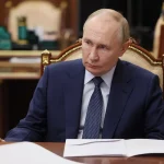 Putin dispara el gasto militar: récord del 24,4 % en defensa