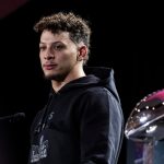 Patrick Mahomes y Travis Kelce hablan sobre el robo en sus casas